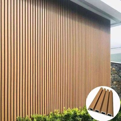 Un buen precio. Construcción prefabricada de madera plástico de pared compuesta Panel de revestimiento impermeable en línea
